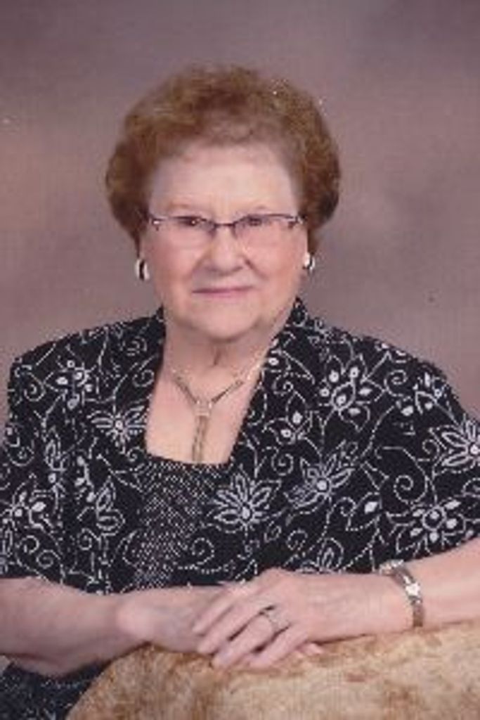 Loula Maxine Dray Profile Photo