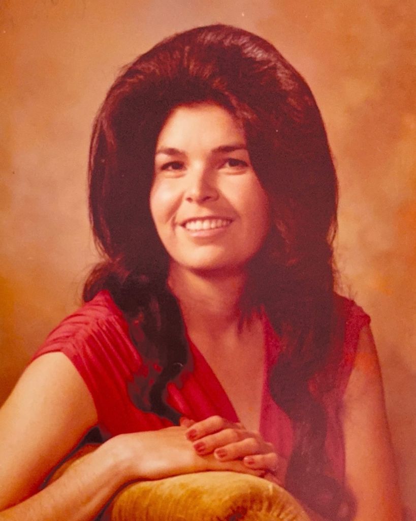 Mrs. Yolanda Benavides Lard Profile Photo