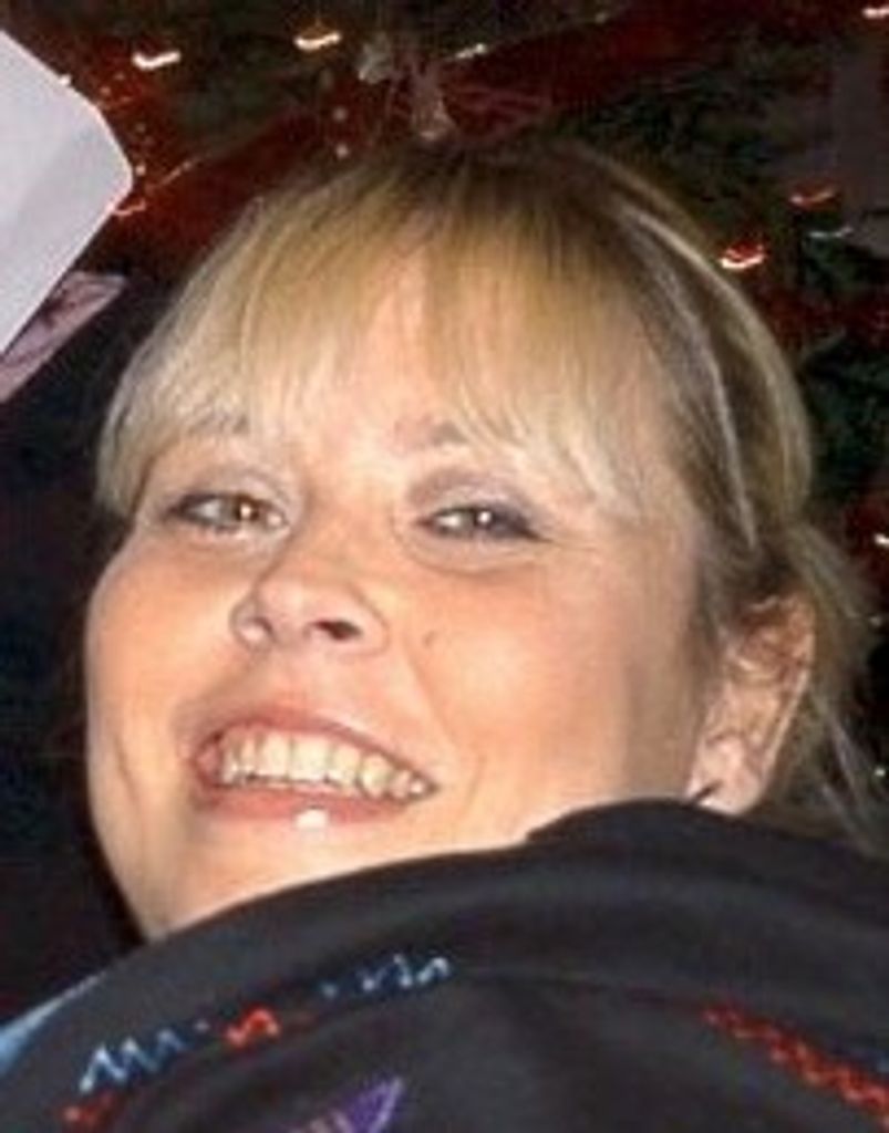 Elizabeth Schmidt