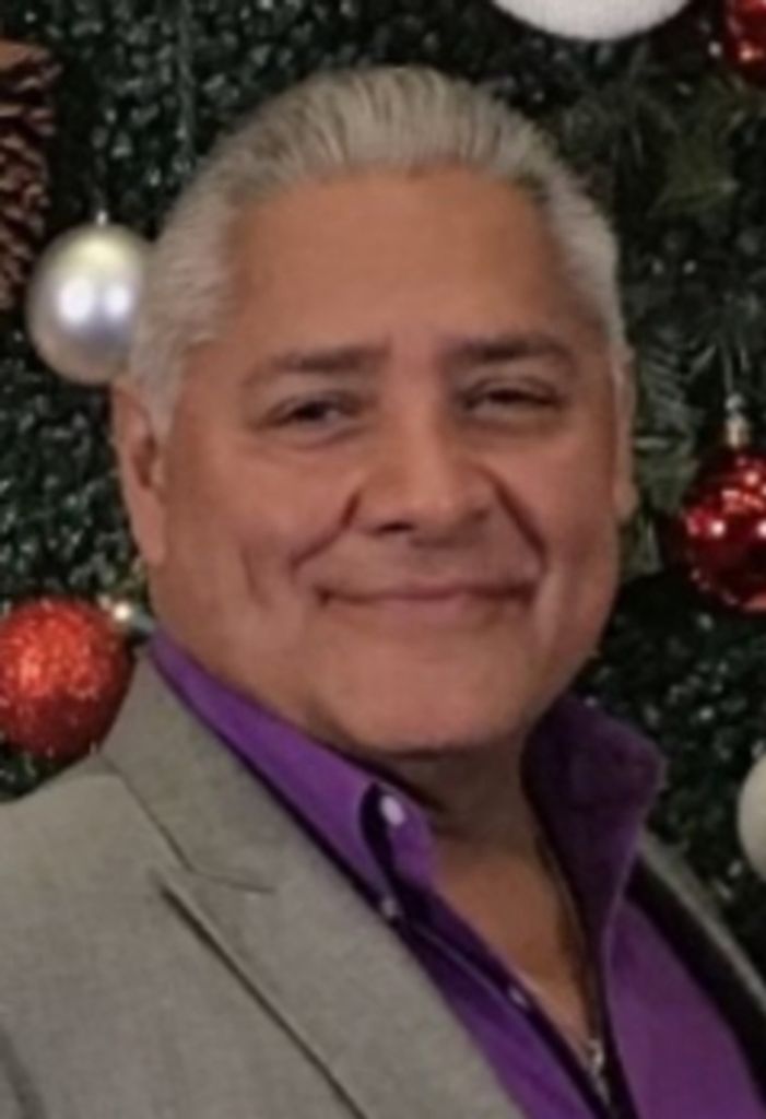Roberto Esquivel Profile Photo