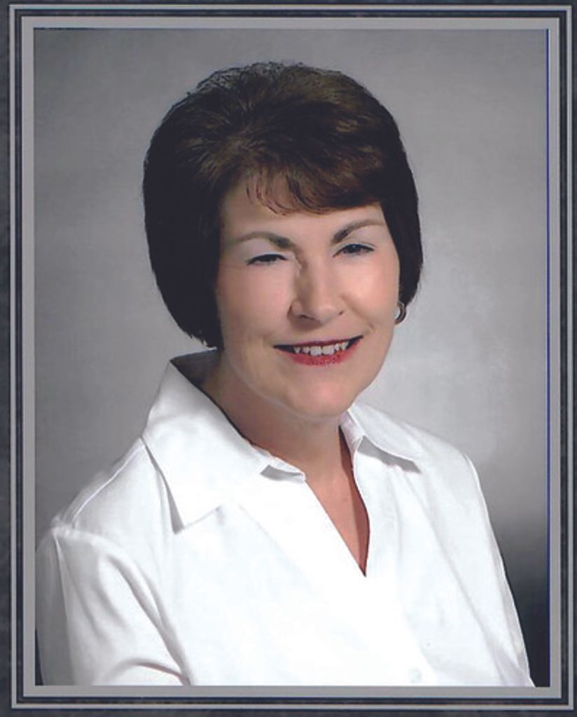 Geneva Hall White Profile Photo