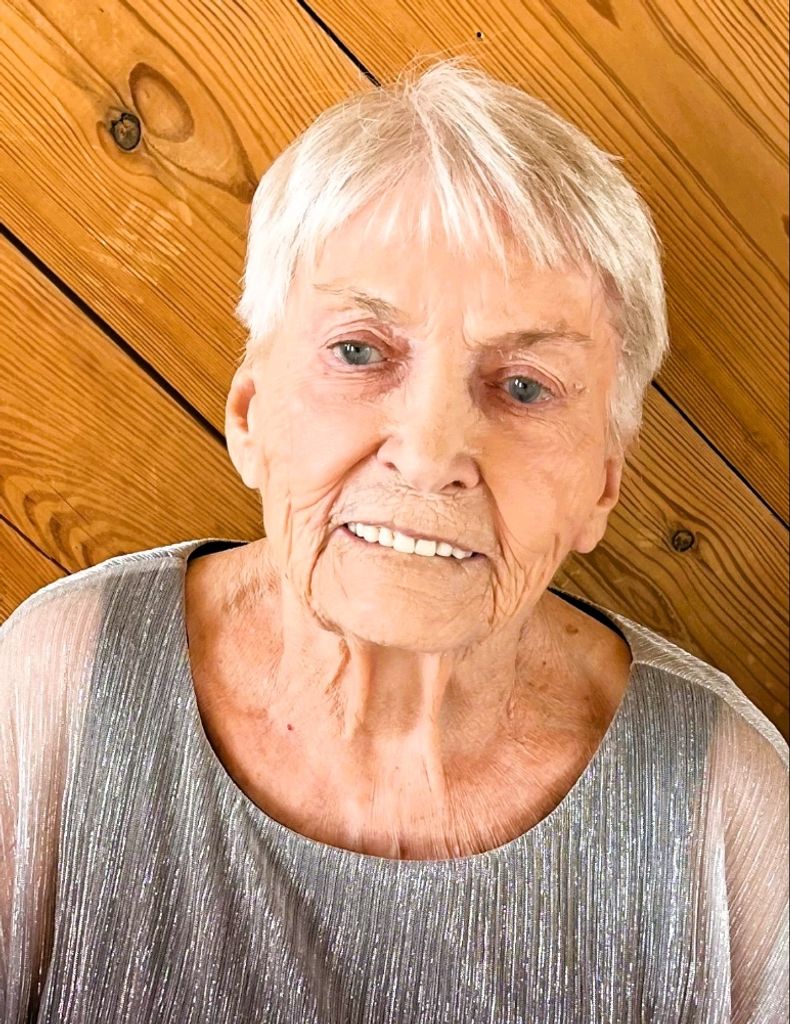 Sue Daniels Profile Photo