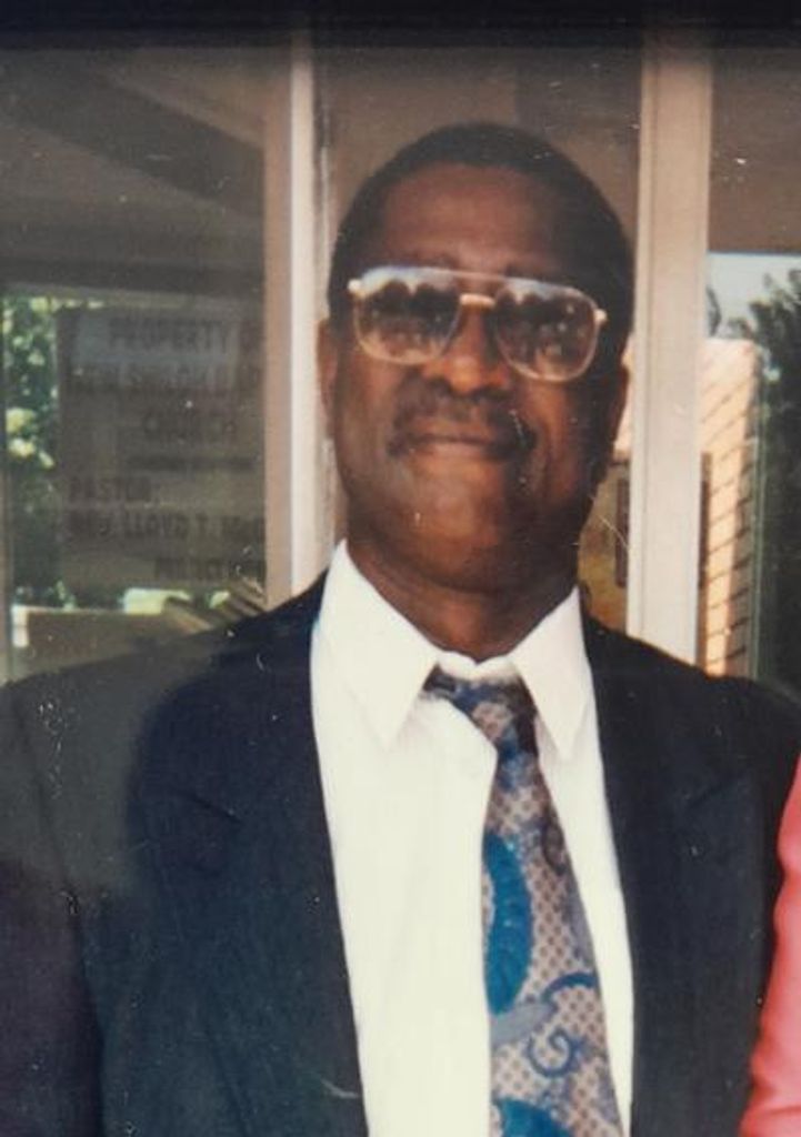 Nathaniel Billings Brown Profile Photo