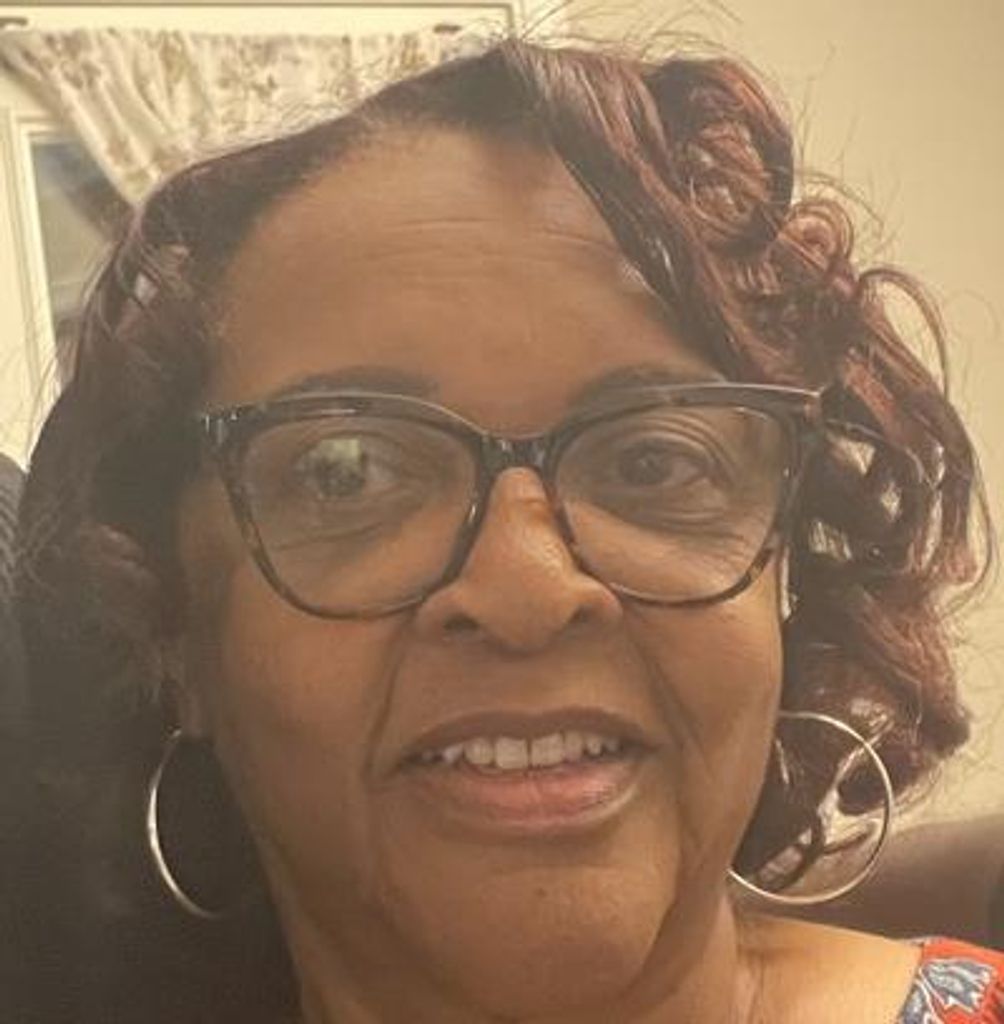 Mercedes Spicer Profile Photo