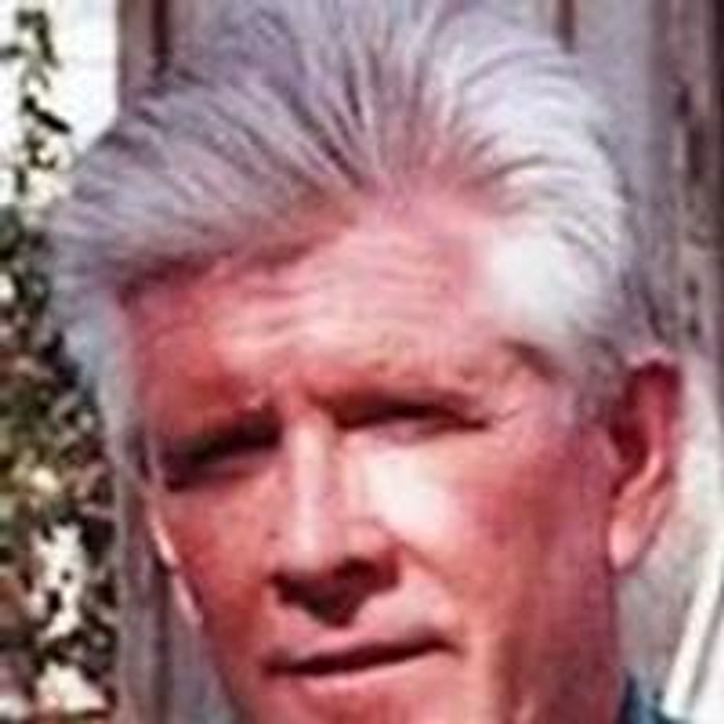 Robert Tucker