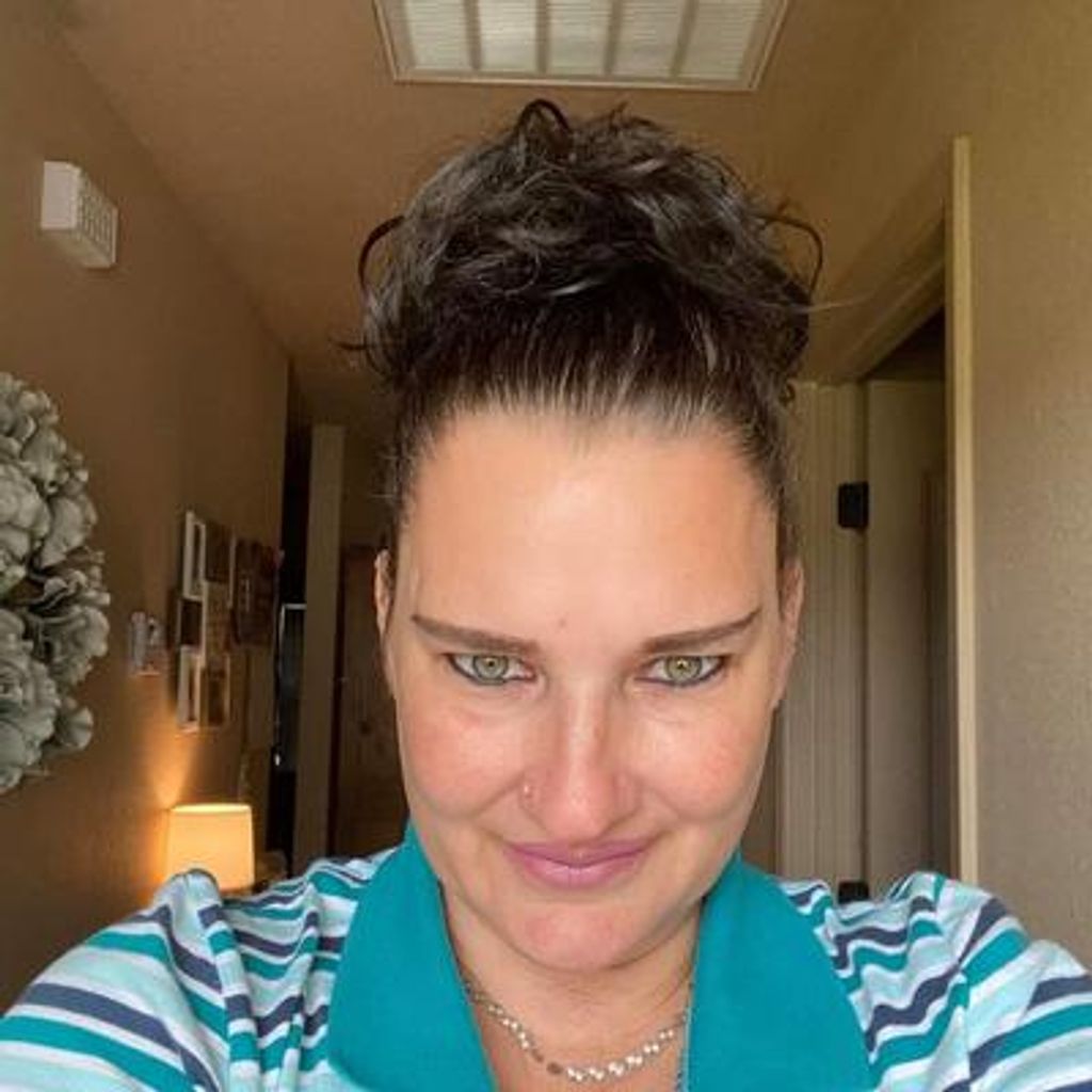 Lisa Irene Warden Profile Photo
