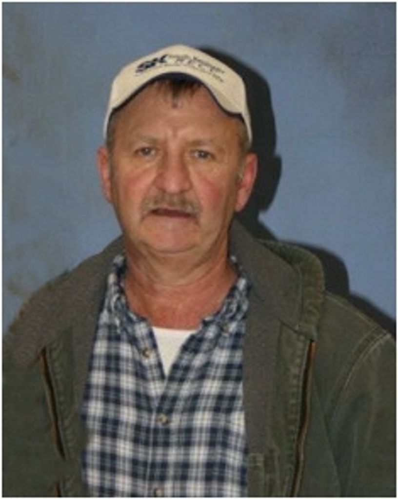 GARY LYONS