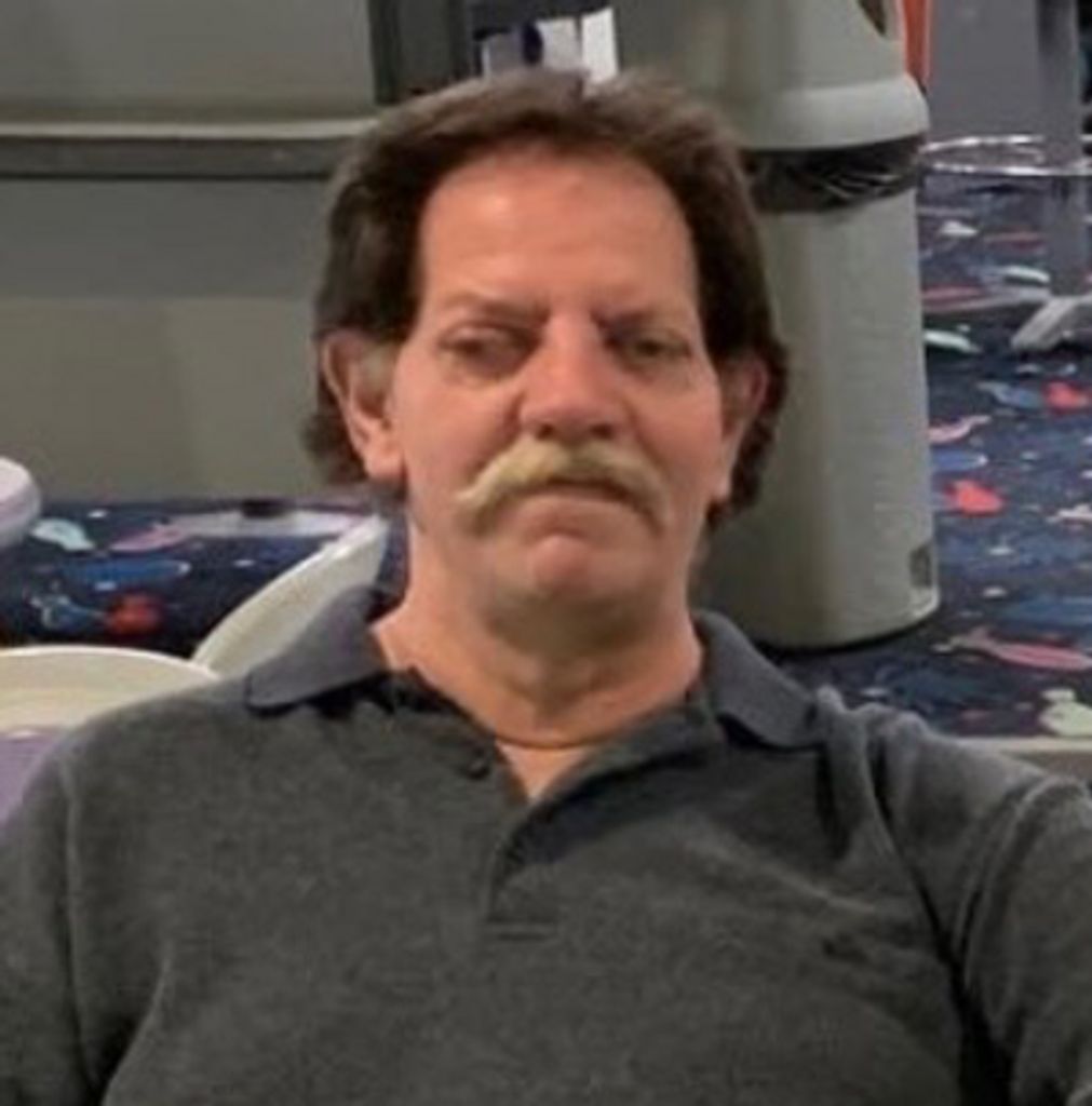 Robert Henderson Profile Photo