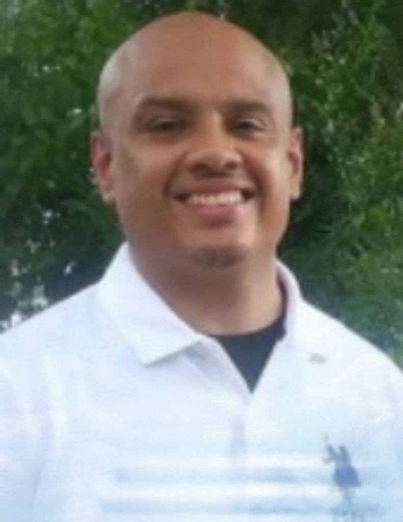 Leon Robert Martinez