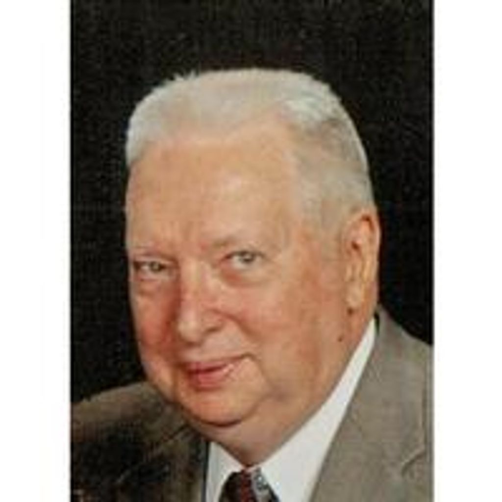 Thomas  W. Hohman