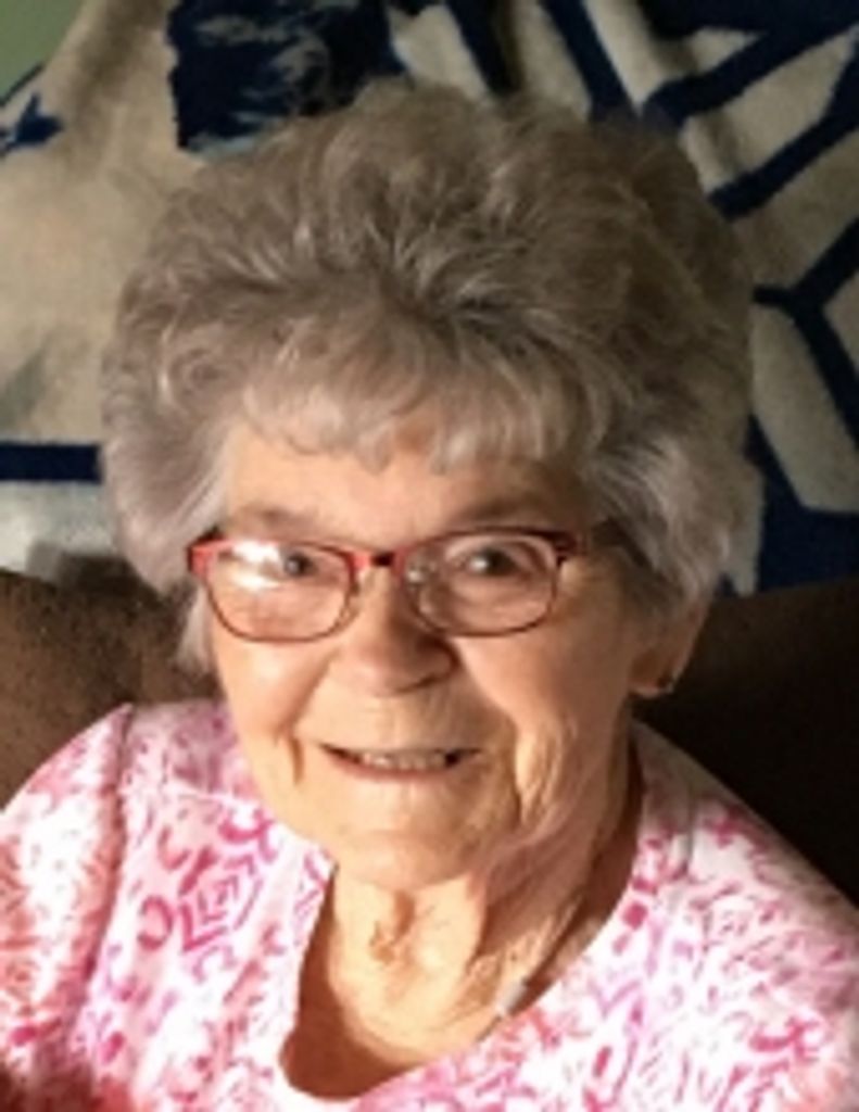 Dorothy  Moe