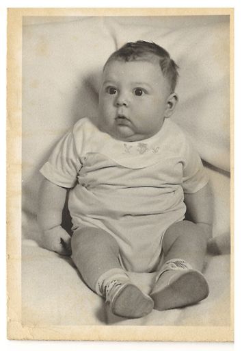 Gary L. Hall photo gallery thumbnail 40 of 354