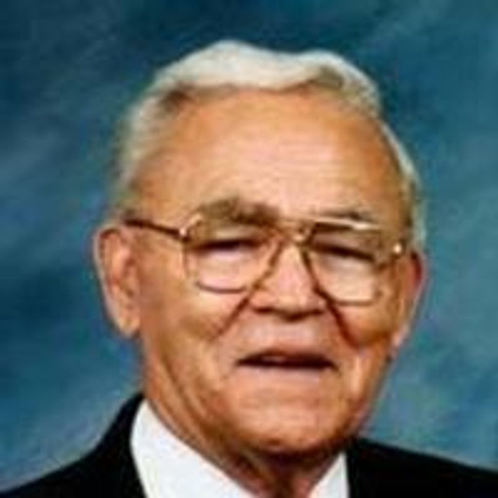 Elmer  Lee Thom