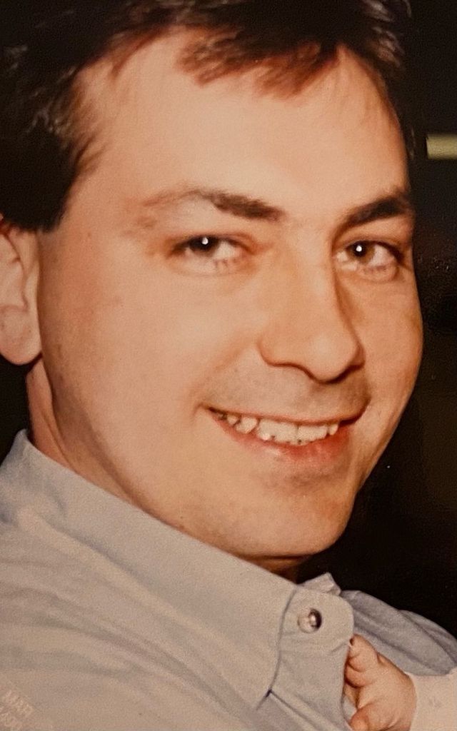 Michael Robert Woods Profile Photo