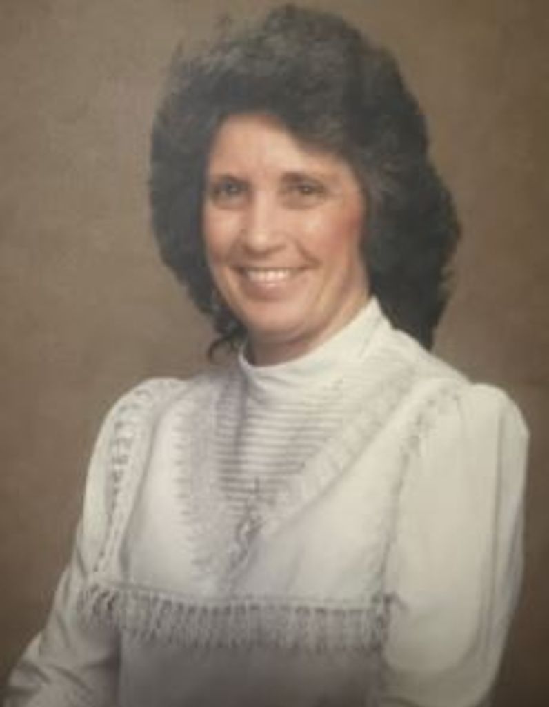 Bettie Dolph Profile Photo