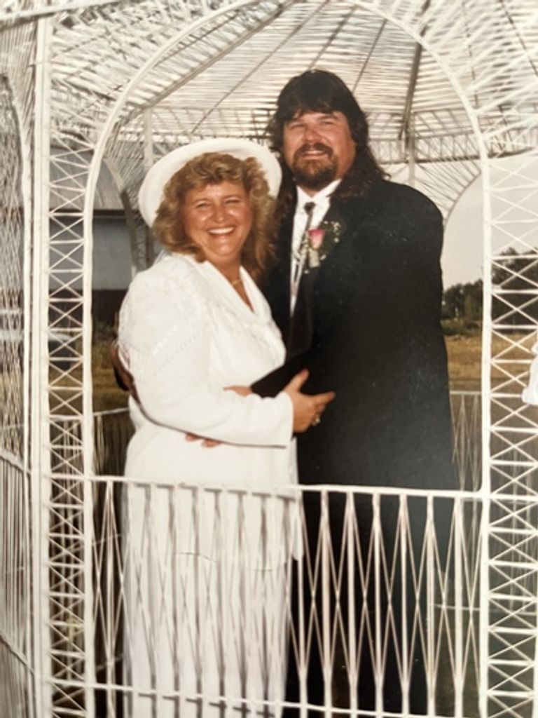 Daniel & Terri Radic Profile Photo