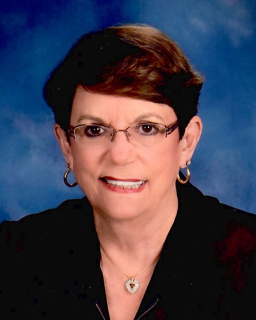 Ina Claire Lloyd Profile Photo