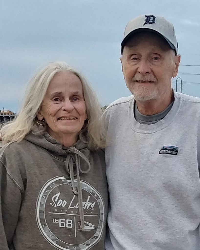 Mary Lou and William Lowe Profile Photo