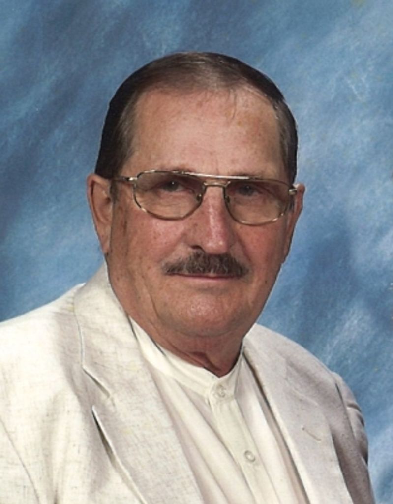 Robert E. 'Bob' Lewis Profile Photo