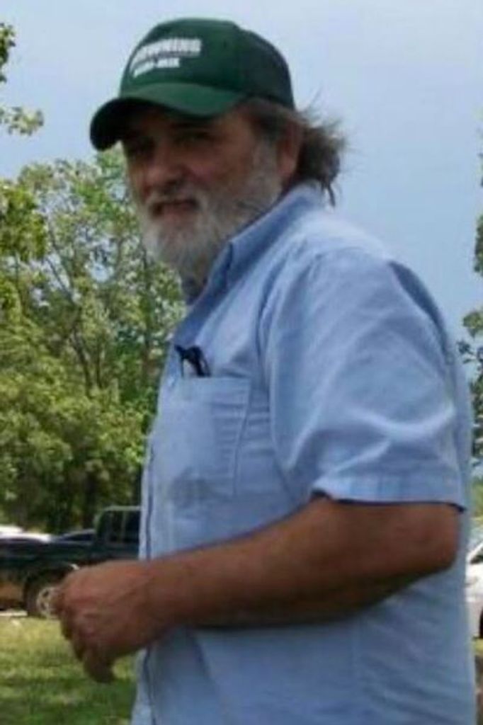 Larry Joe Roach Profile Photo