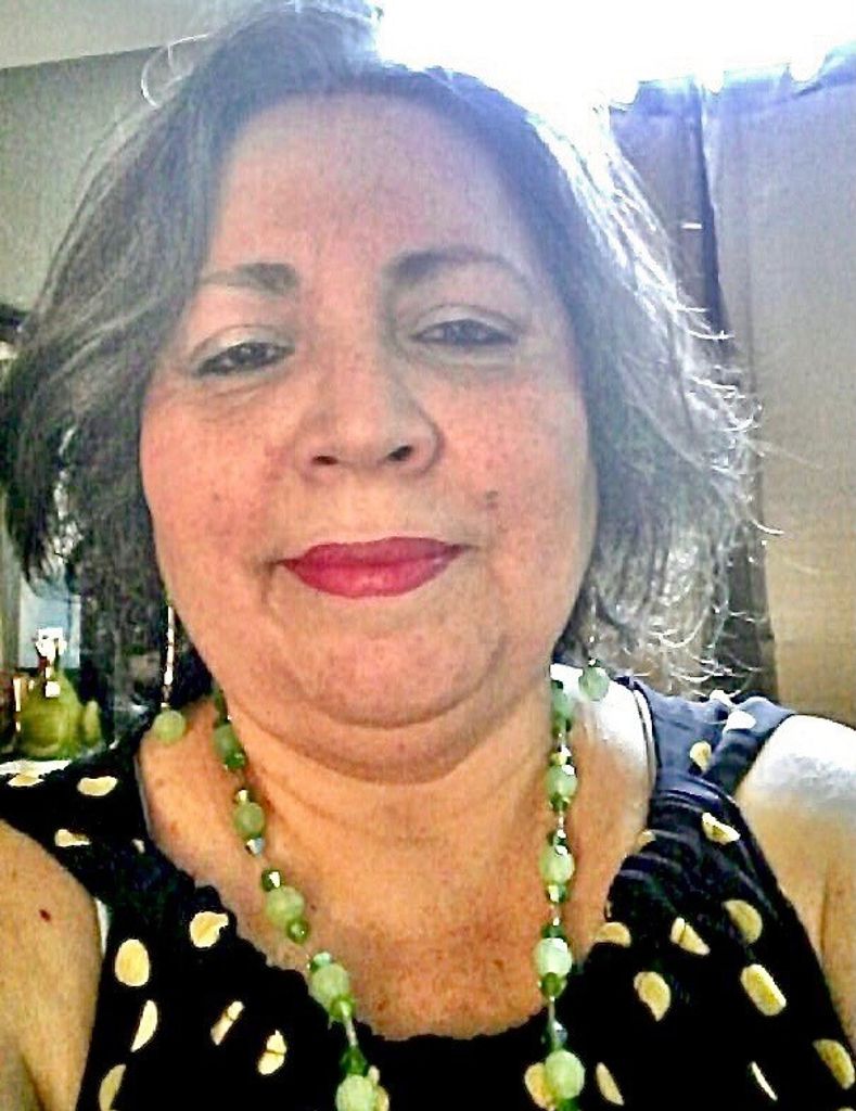 Minerva Maria Santiago Profile Photo