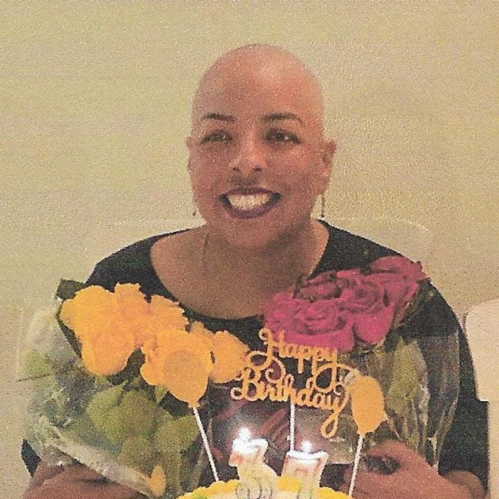 Marie Flores Profile Photo