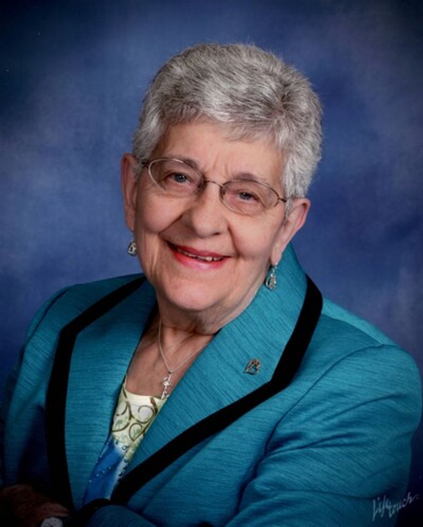 Lenore Schaecher Profile Photo