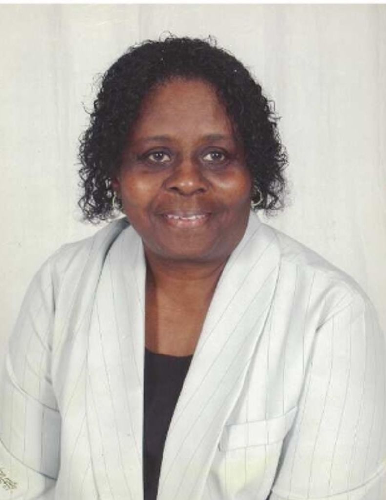 Ola Mae Roberts Profile Photo