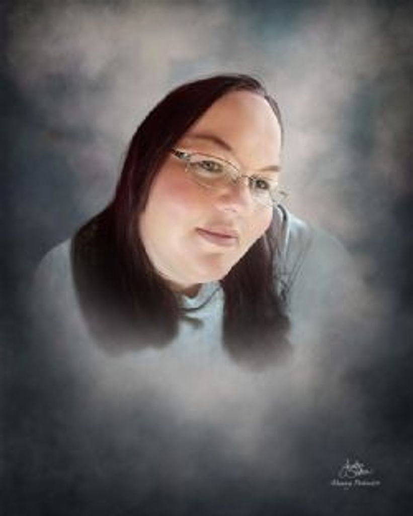 Holly Butzbach