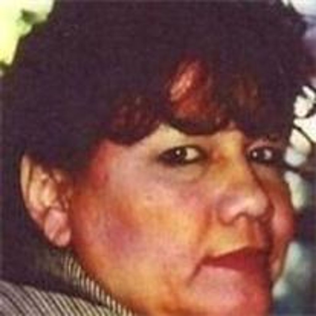 Gloria Robles