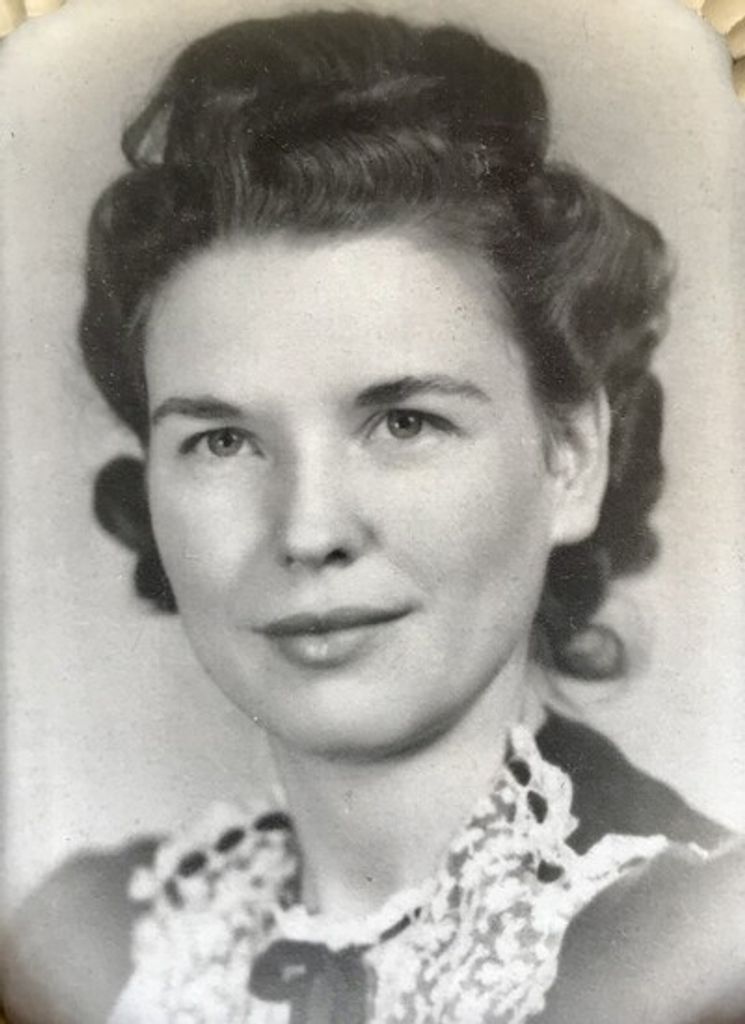 Maude Karwois Profile Photo