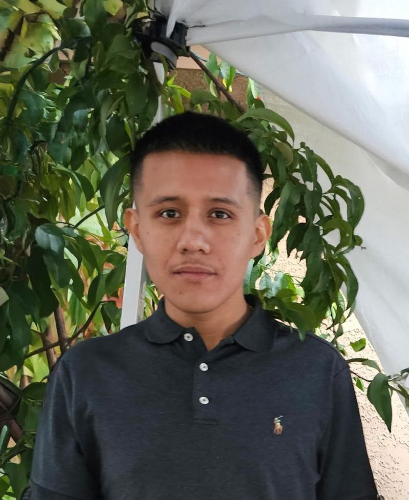 Gilberto Rios Marquina Profile Photo