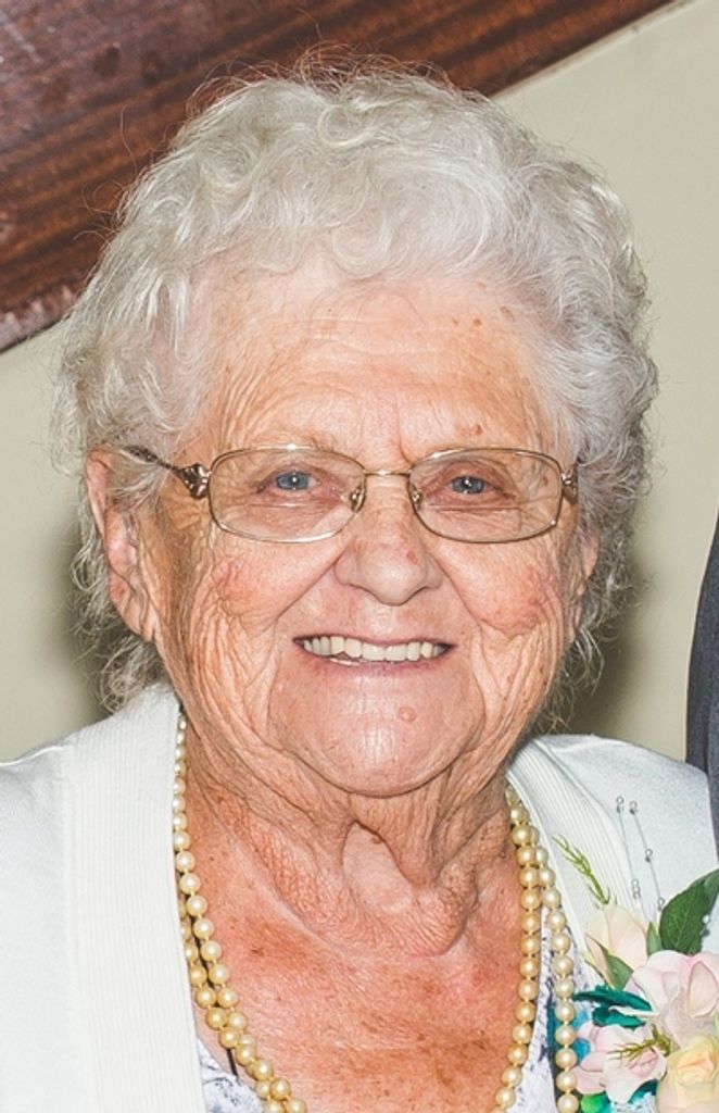 Mary J. (Secorsky) Lesiczka