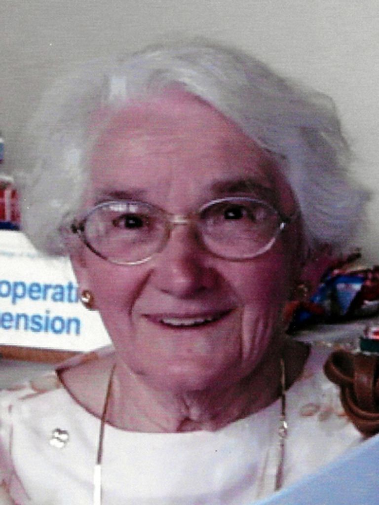 Hilda Lewis
