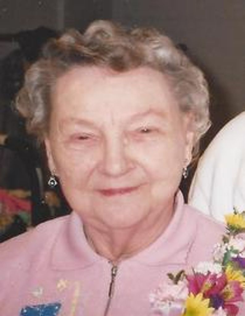 Elaine (Petersen)  Reker