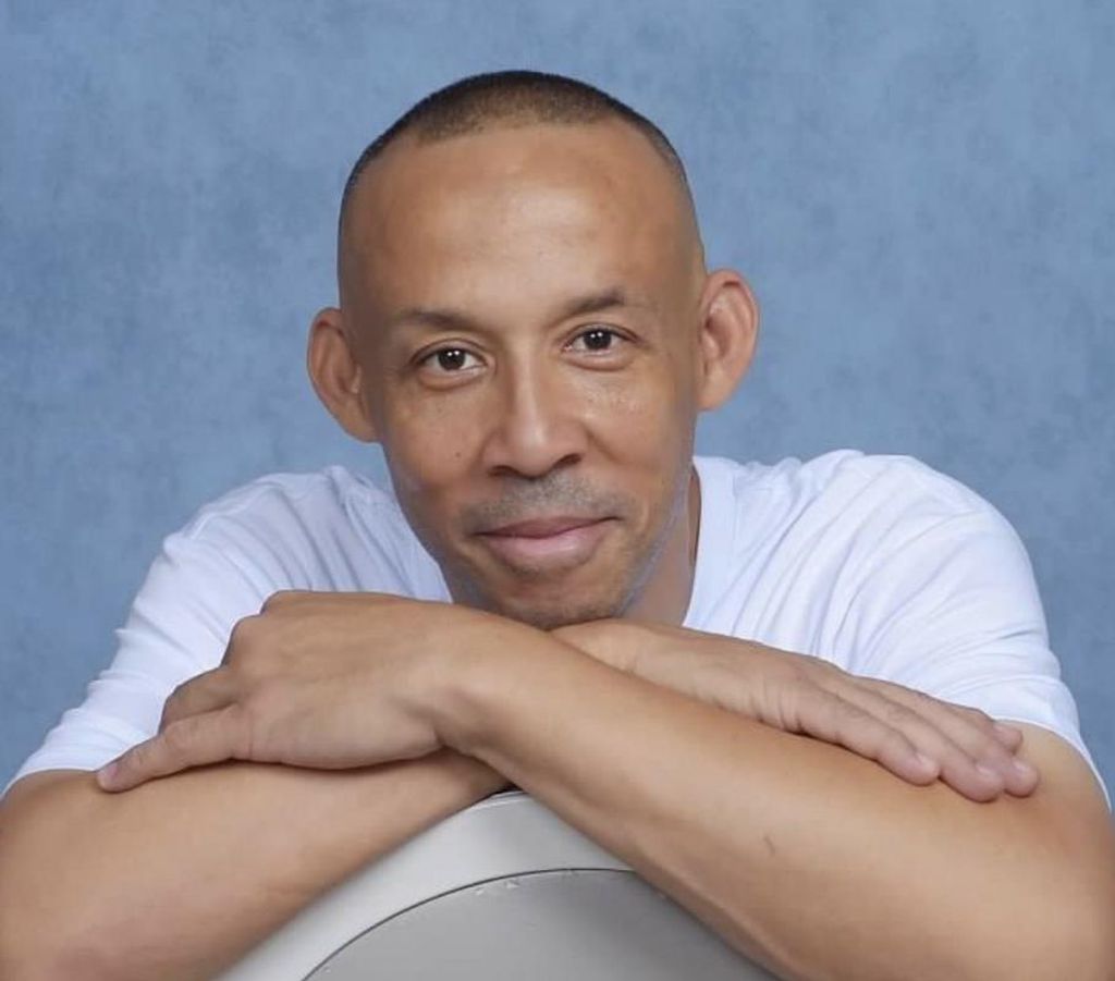 Carlos R. Montano Profile Photo