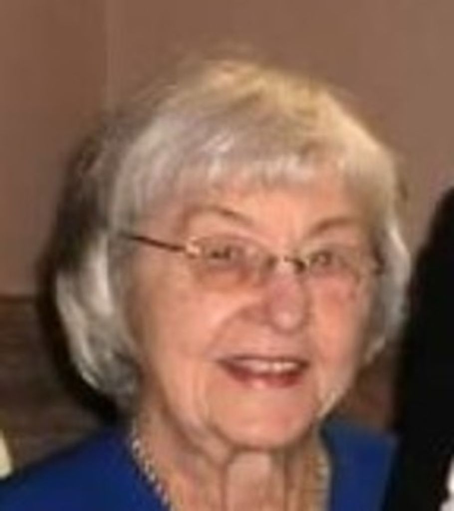Alexandra "Sandra" Kozdeba, Rn