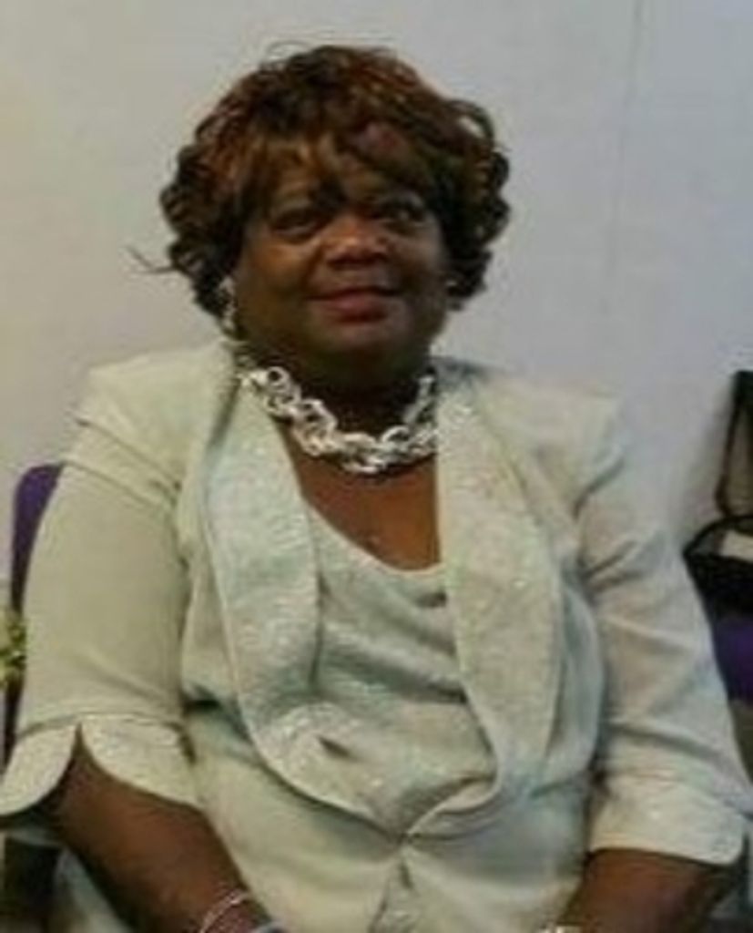 Ruth L Logan