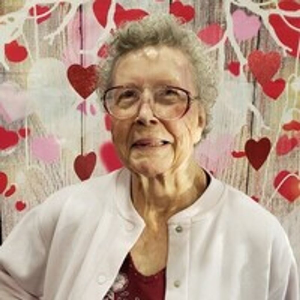 Joyce Arlene Parkey (Plainview)