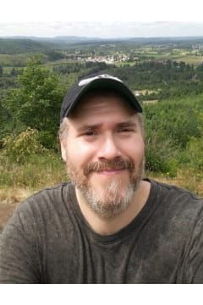 Bryce Ellis Smith Profile Photo