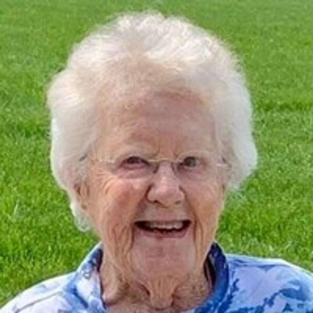 Lulu  Belle Woodrow