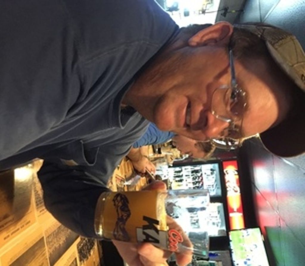 Leon Schroeder Profile Photo