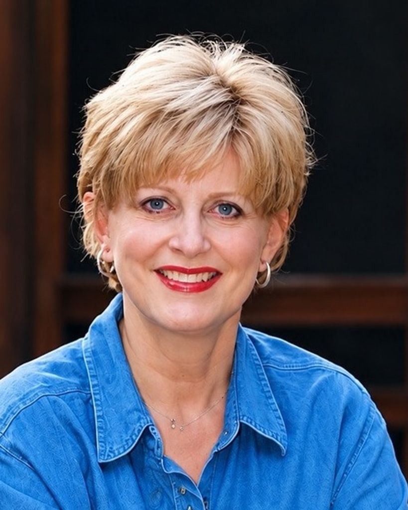 Louise Pierson Maxwell Profile Photo