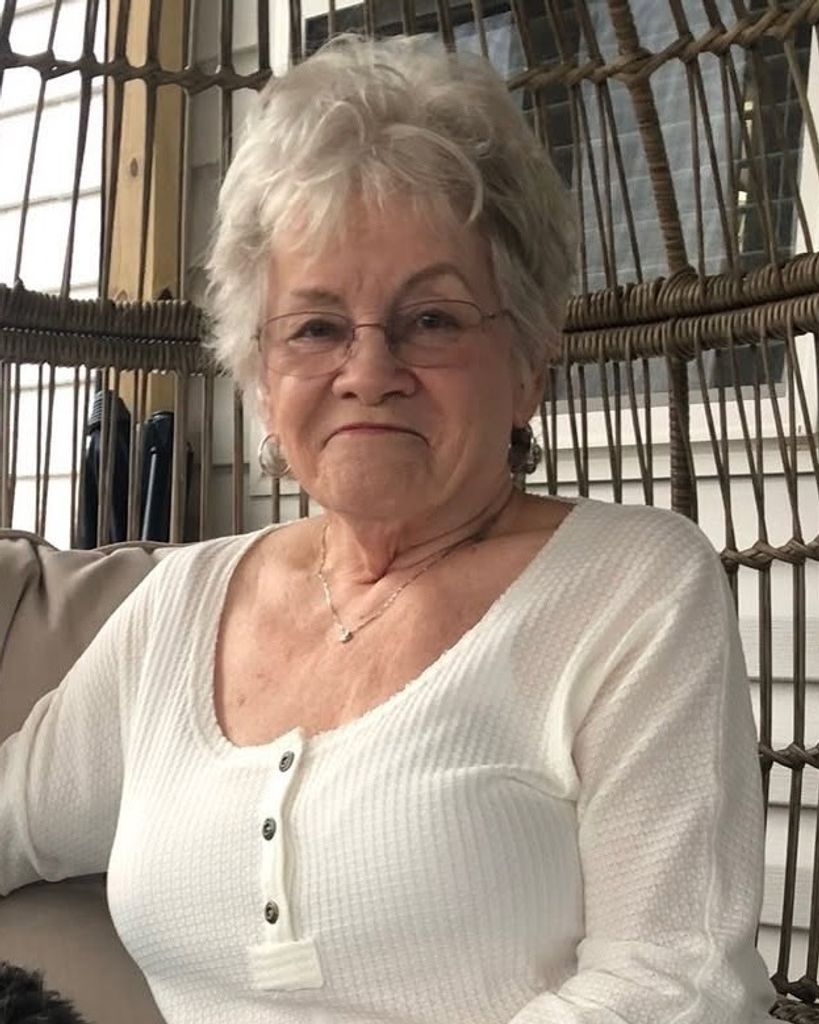 Jane Rettan Profile Photo