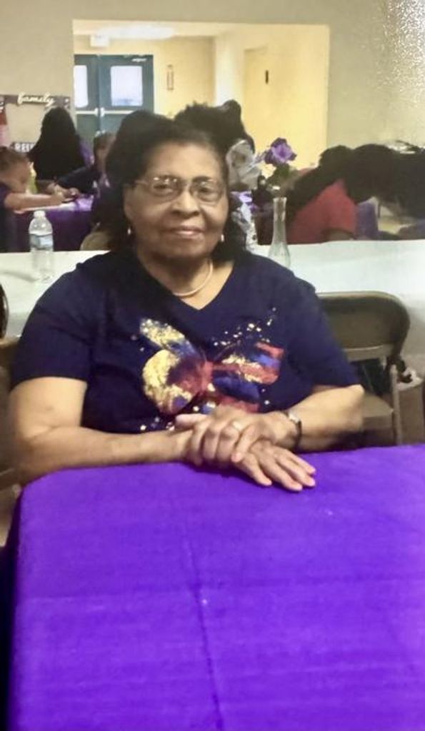 Willie Ernestine Wright Profile Photo