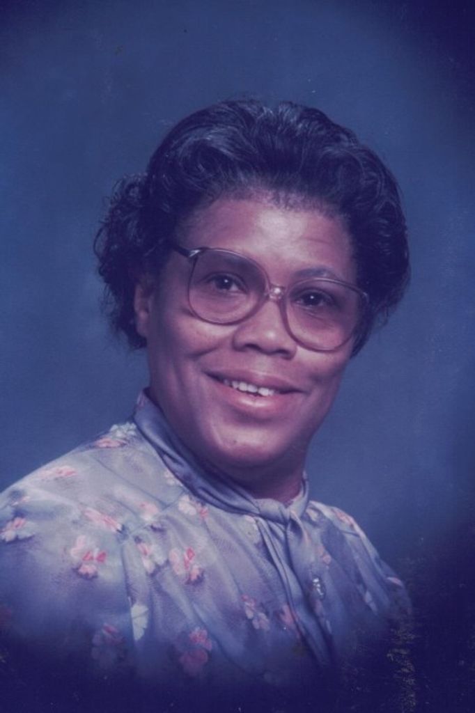 Lois Sutton