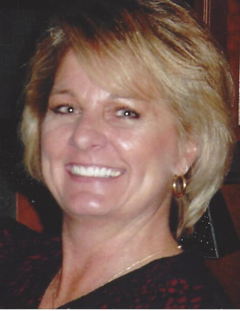 Connie Deelena