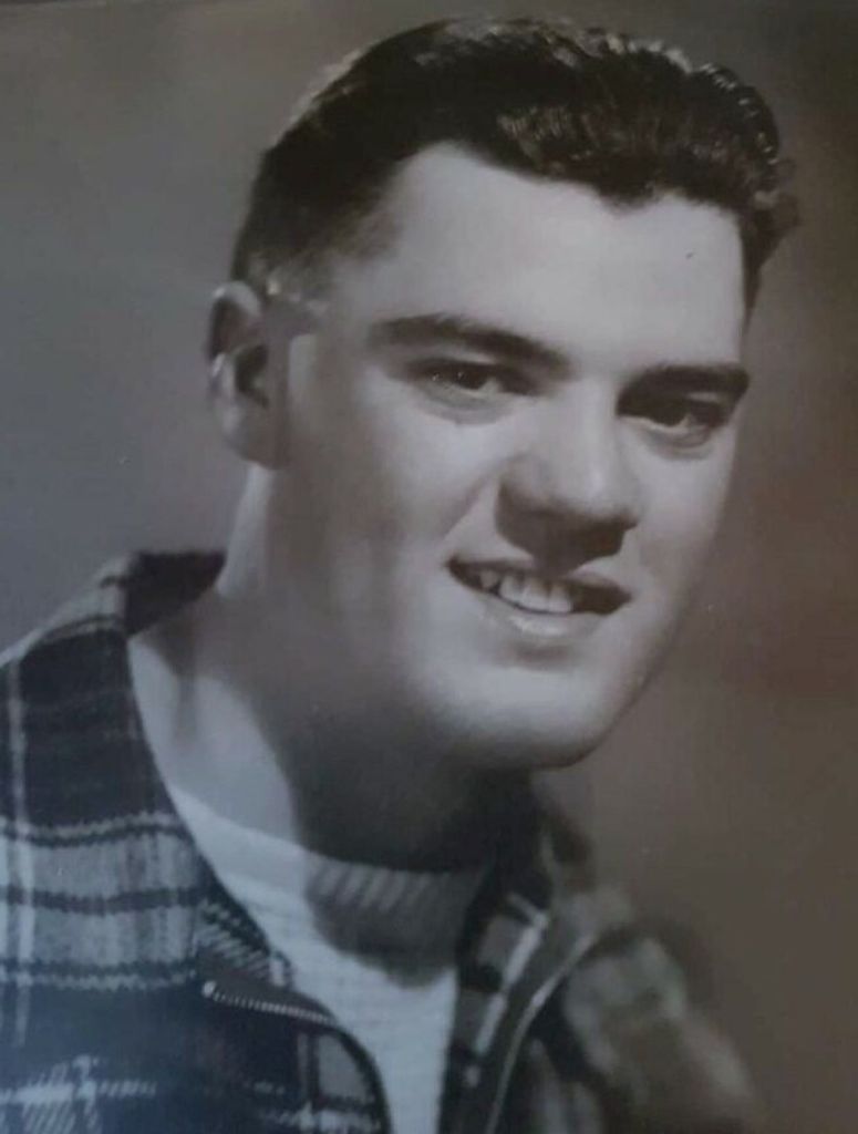 Robert Thomas Taman Profile Photo