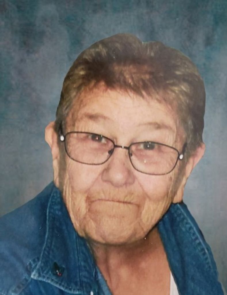 Roberta "Robin" Reynolds