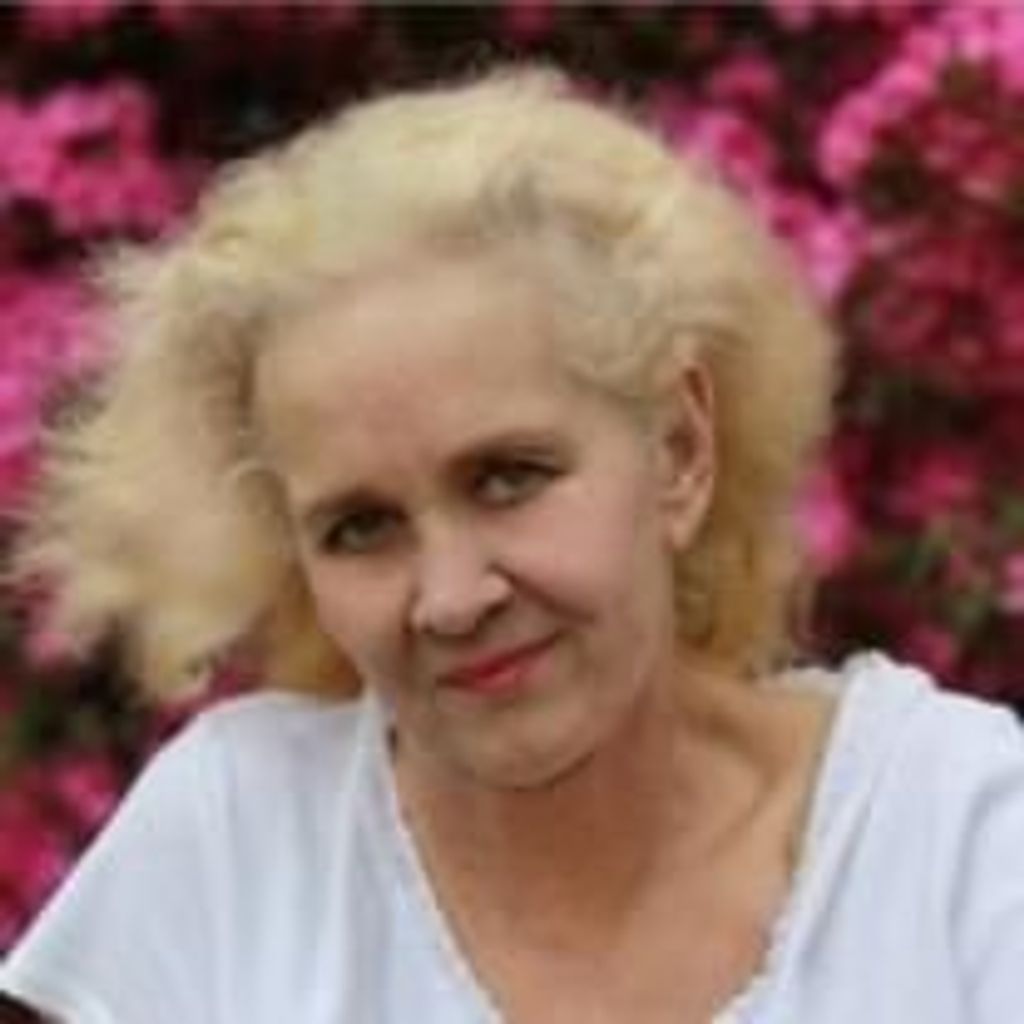 Gloria  Spigener Ahrens